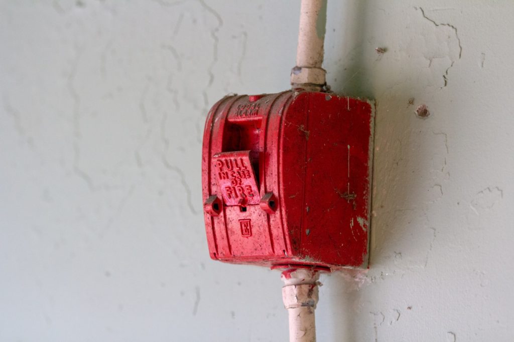 Druckknopfmelder einer Brandmeldeanlage